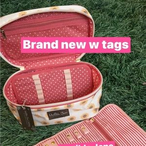 Matilda Jane make up bag/kit